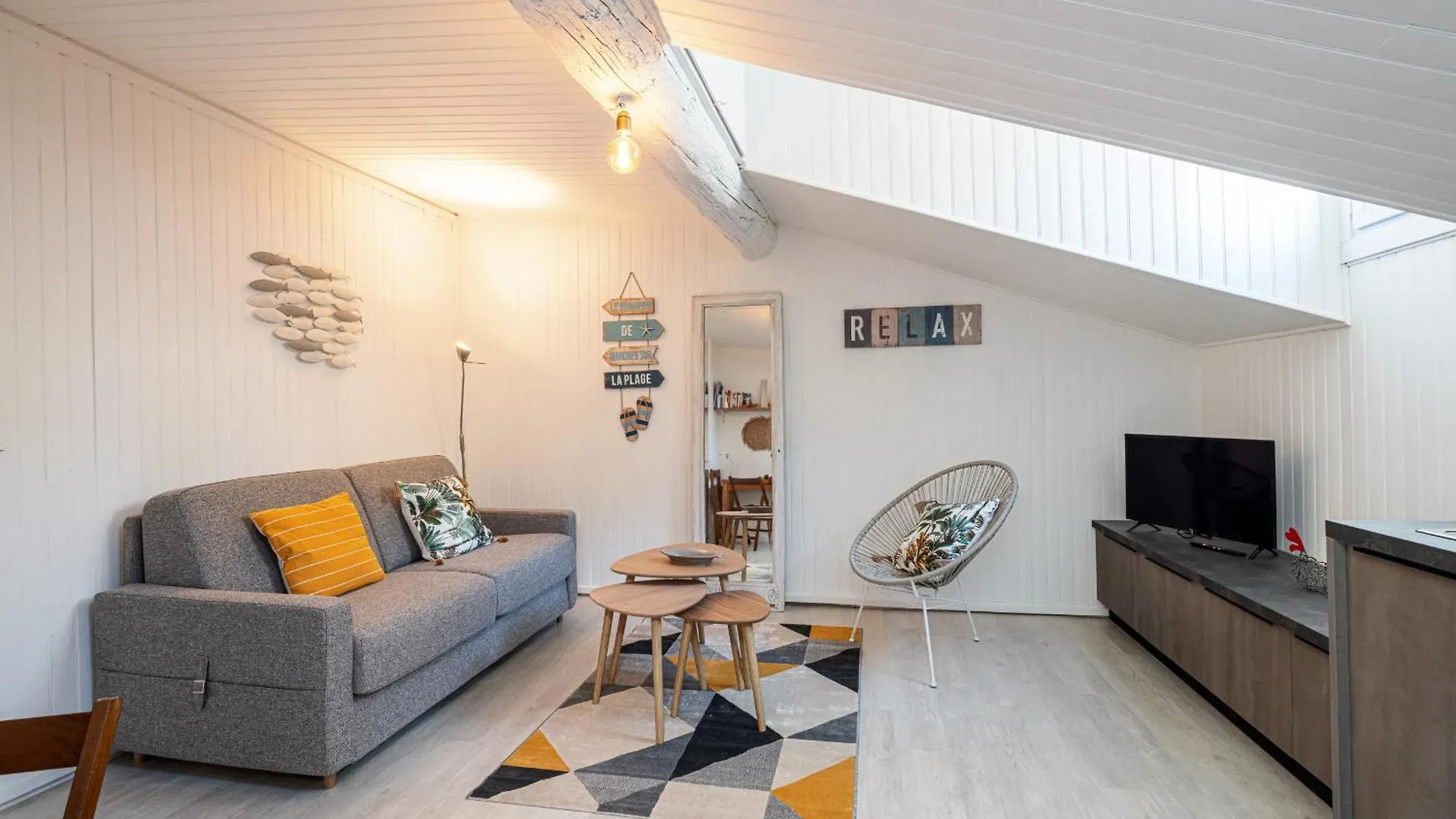 Quiet 1 Bdr At Nice Port Apartamento